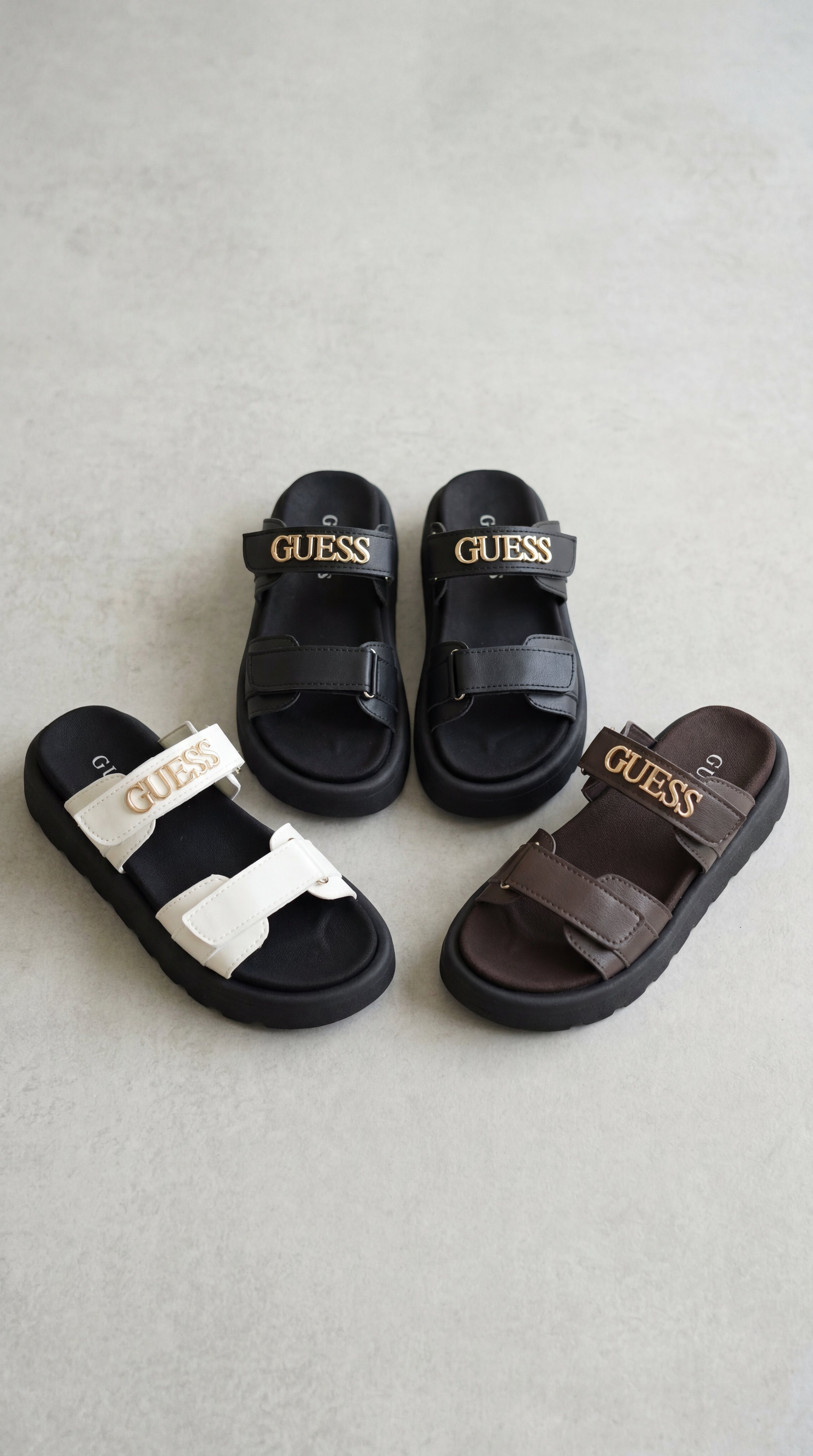Sandalia GUEES Letras Doradas – Calzado Femenino Velcro Plataforma