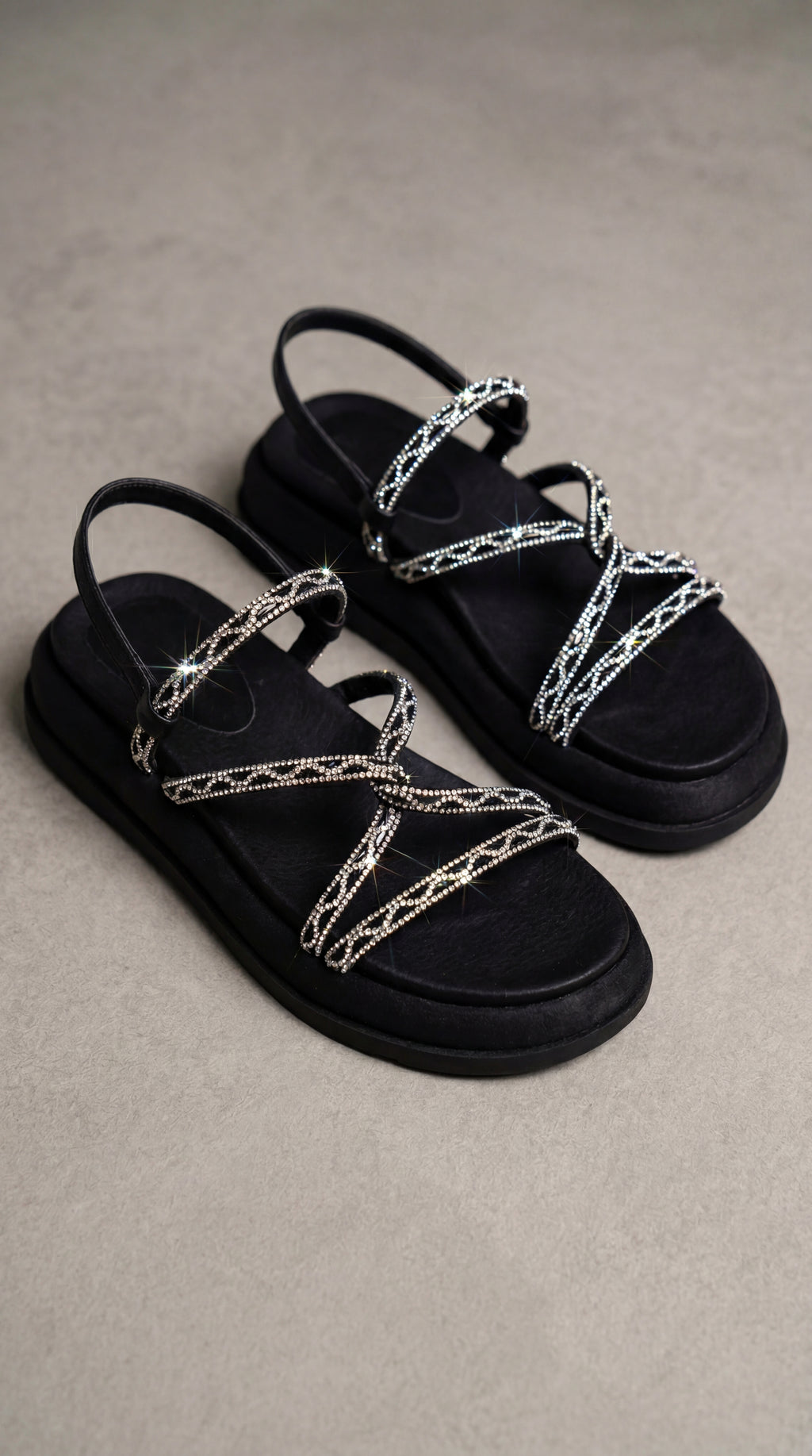 Sandalia LILI Strass Brillantes – Calzado Femenino Plataforma con Piedras