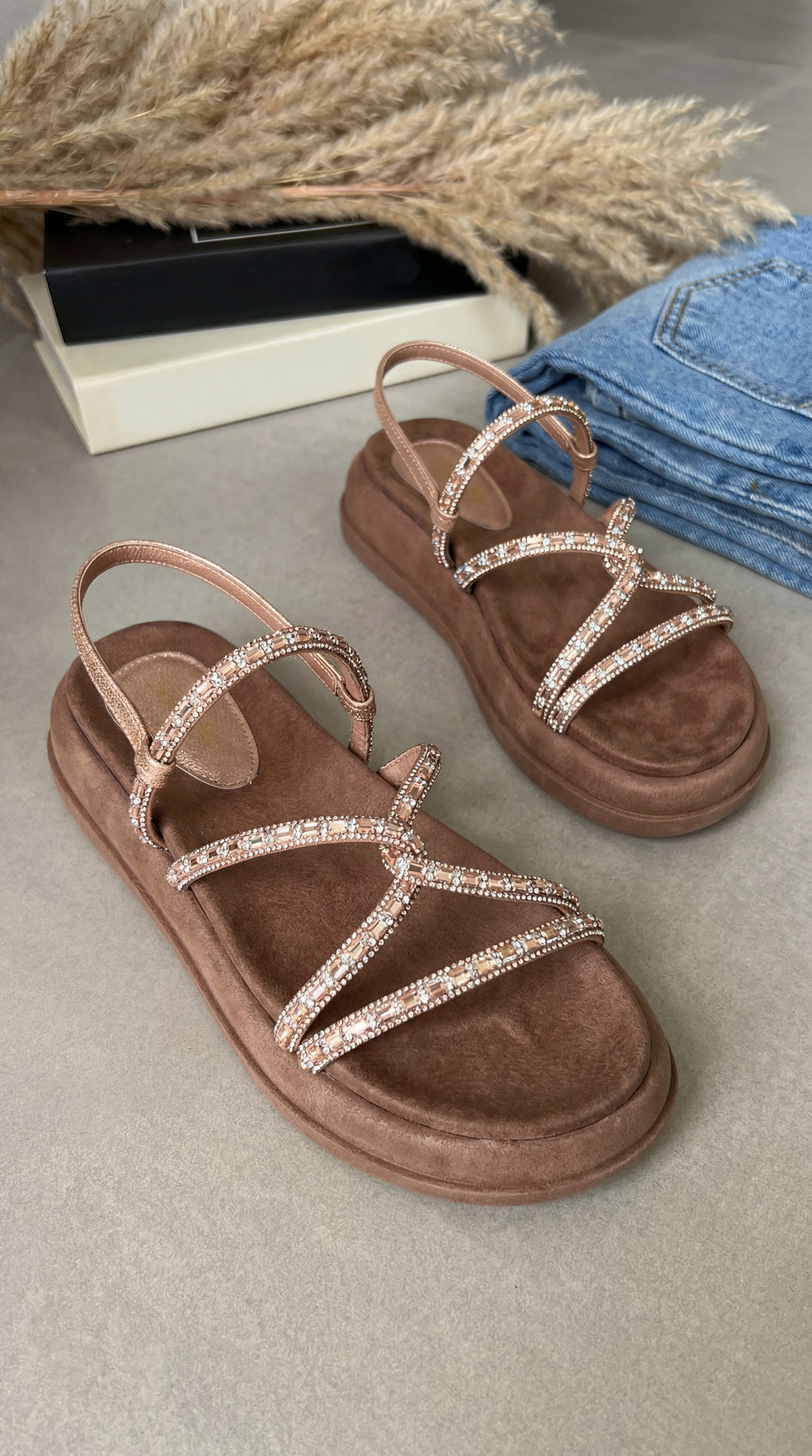 Sandalia LILI Strass Brillantes – Calzado Femenino Plataforma con Piedras